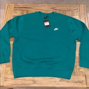 Men’s Large Nike Green Pullover